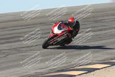 media/Oct-13-2025-Moto Forza (Mon) [[a66d839500]]/3-B Group/Session 2 (Bowl)/